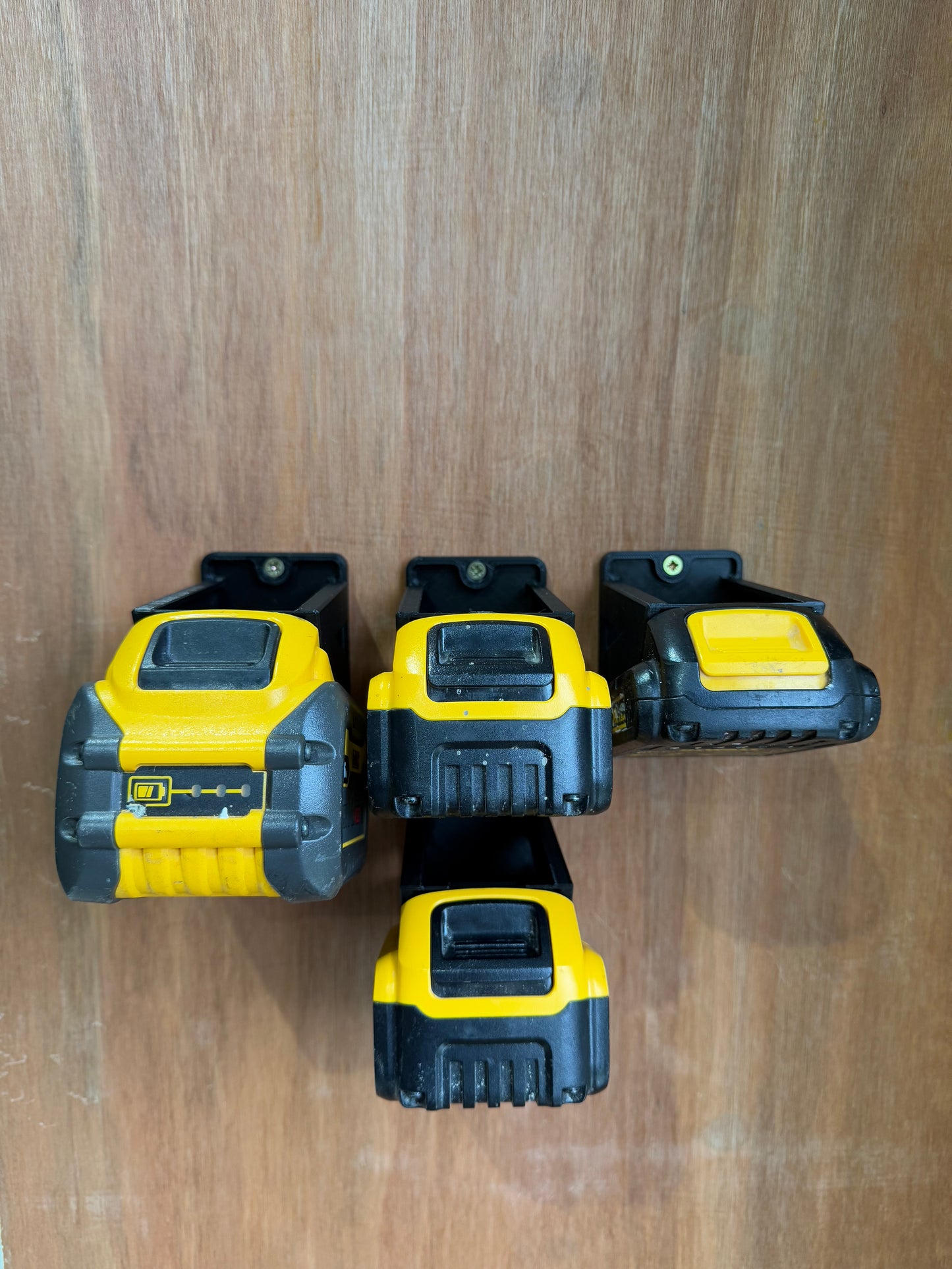 DeWalt Battery Holder - 18v or 54v